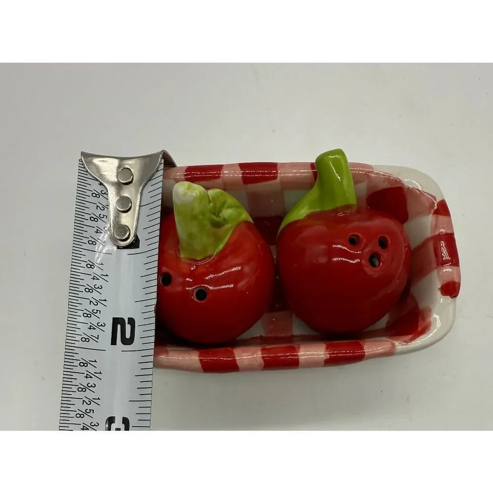 Pier 1 One Salt And Pepper‎ Shakers Cherries or Apples Small Gingham Basket